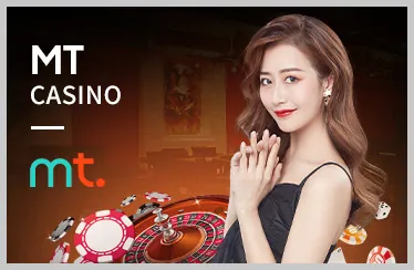 Người chơi đang bắn cá